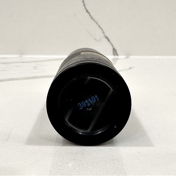 🔥2/$40🔥 GHD Dramatic Ending Smooth and Finish Serum - Picture 6 of 6